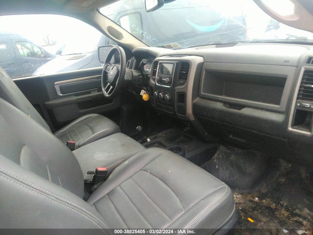 RAM 2500 Tradesman Regular Cab 4x4 8' Box 2018 3C6LR5AT5JG242330 Image 5