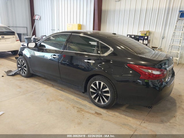 Nissan Altima 2.5 Sl 2018 1N4AL3AP9JC240811 Image 3