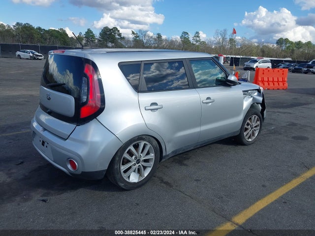 KIA SOUL + 2019 KNDJP3A52K7664418 Image 4