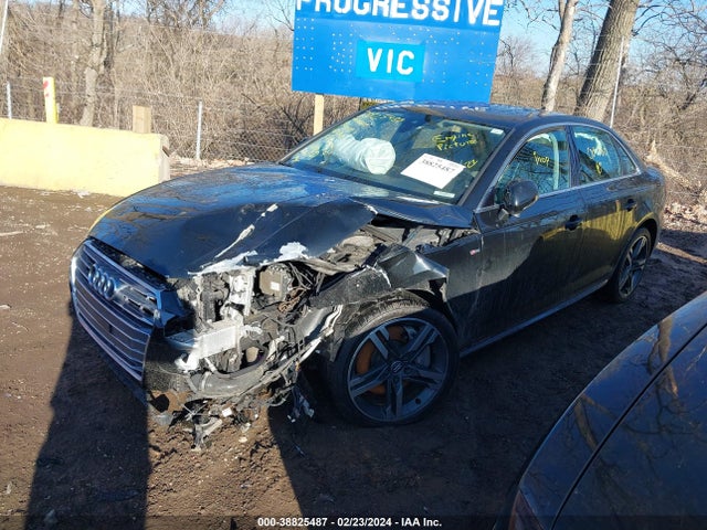Audi A4 2.0t Premium 2017 WAUENAF40HN004780 Image 2