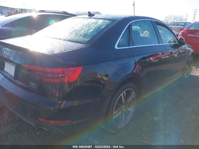 Audi A4 2.0t Premium 2017 WAUENAF40HN004780 Image 4