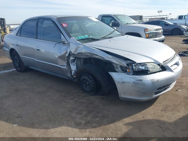 2002 HONDA ACCORD 2.3 LX VIN: JHMCG564X2C001009