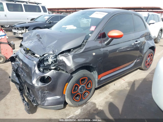 2016 FIAT 500E 3C3CFFGE0GT229747 Photo 1