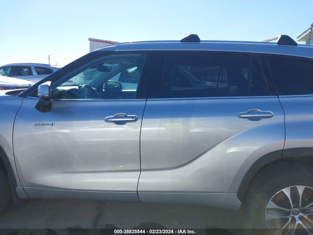 Toyota Highlander Hybrid Xle 2021 5TDGARAH2MS011699 Image 13