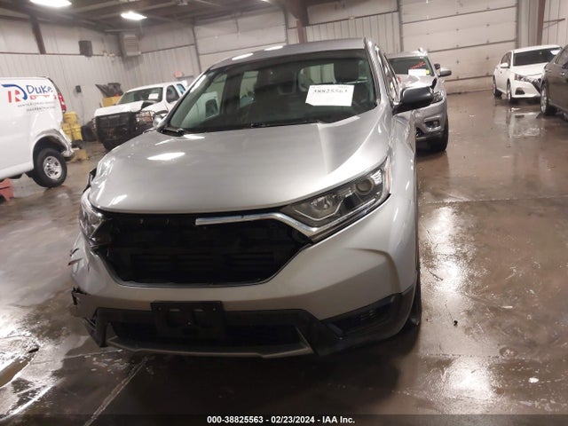 Honda CR-V LX 2018 2HKRW6H38JH228517 Image 12