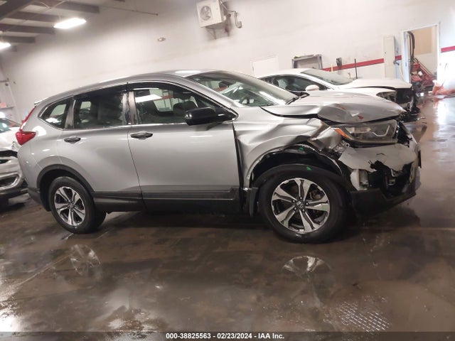 Honda CR-V LX 2018 2HKRW6H38JH228517 Image 13