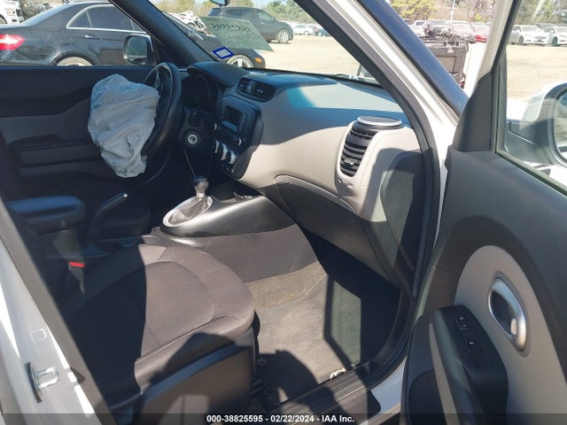 KIA Soul 2016 KNDJN2A20G7266024 Image 5