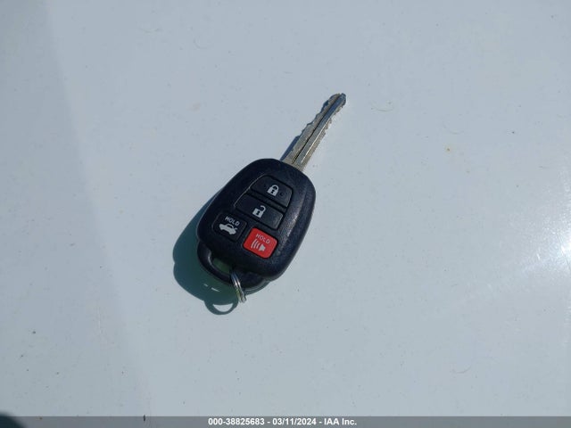 Toyota Corolla S Plus 2015 2T1BURHE1FC297893 Image 11