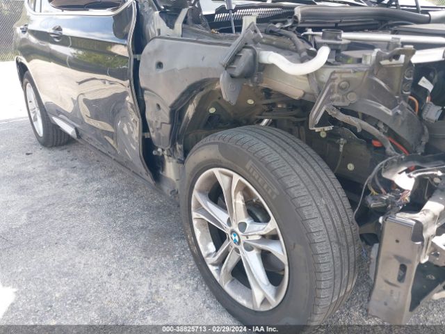 5UXTR7C52KLR44269 BMW X3 Sdrive30i