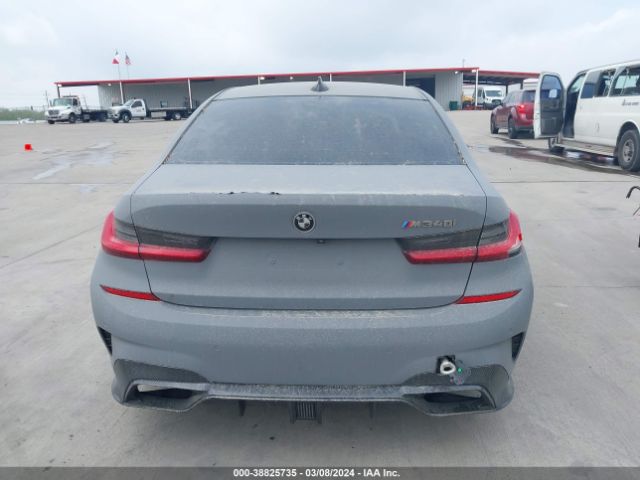 3MW5U7J0XM8B52183 BMW 3 Series M340i