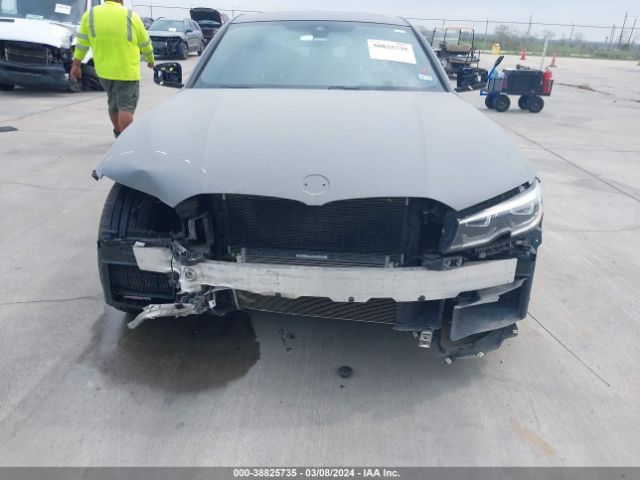 3MW5U7J0XM8B52183 BMW 3 Series M340i