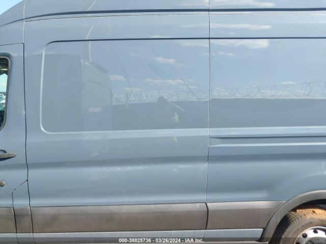 1FTBR3X89LKA21353 Ford Transit-250 Cargo Van