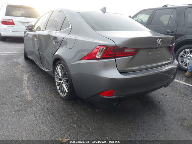 Lexus IS 250 2014 JTHBF1D29E5030230 Image 3