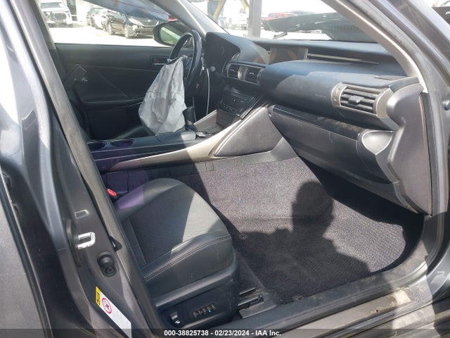 Lexus IS 250 2014 JTHBF1D29E5030230 Image 5