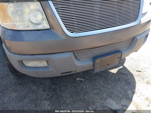 2005 FORD EXPEDITION XLT VIN: 1FMPU15535LA76276