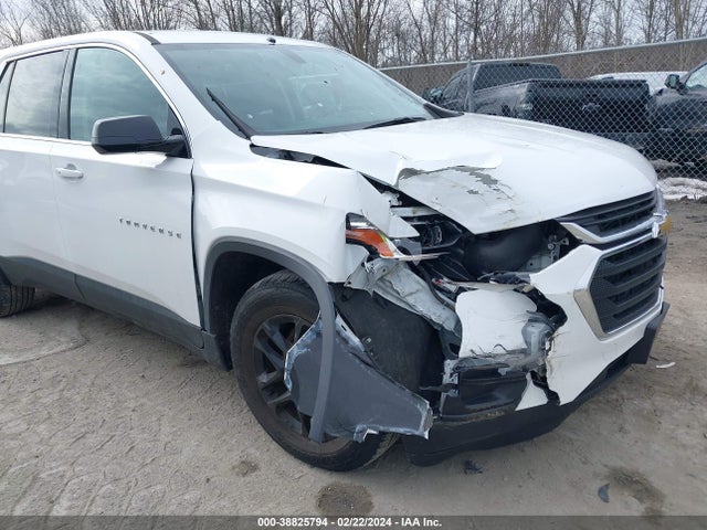 Chevrolet Traverse Ls 2019 1GNEVFKW9KJ310048 Image 6