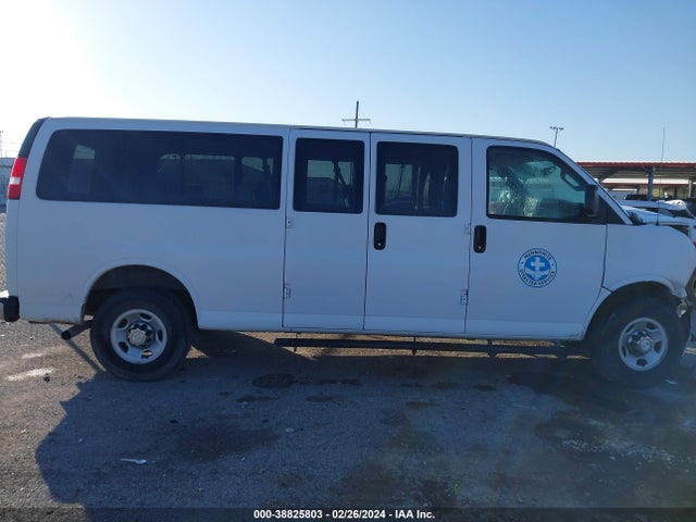Chevrolet Express 3500 Lt 2017 1GAZGPFF4H1337115 Image 13