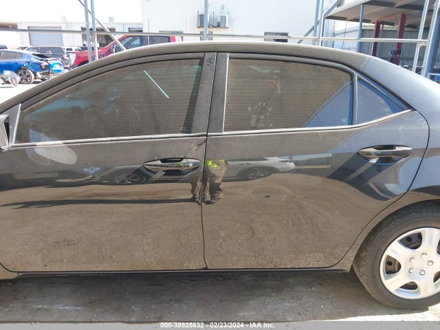 Toyota COROLLA LE 2018 2T1BURHE8JC059628 Image 14