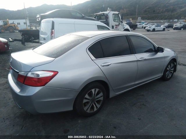Honda ACCORD LX 2015 1HGCR2F3XFA014640 Image 4