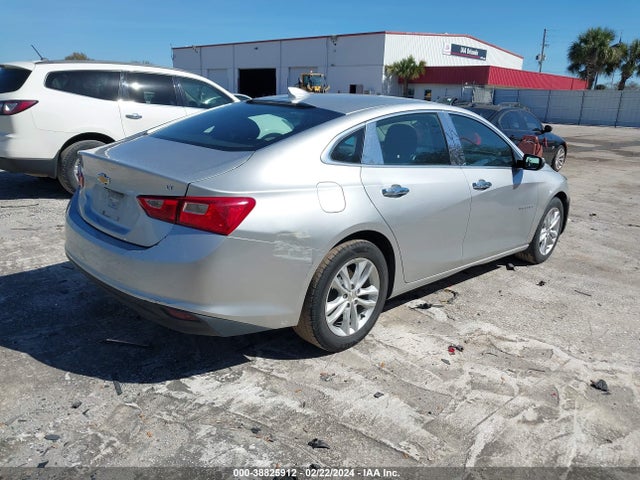 Chevrolet MALIBU LT 2018 1G1ZD5ST5JF151553 Image 4