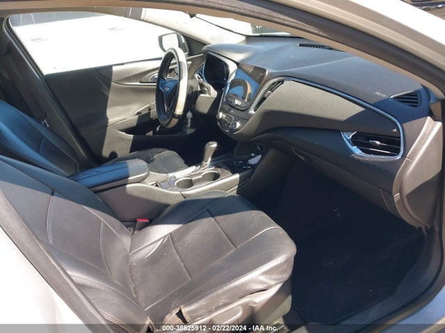 Chevrolet MALIBU LT 2018 1G1ZD5ST5JF151553 Image 5