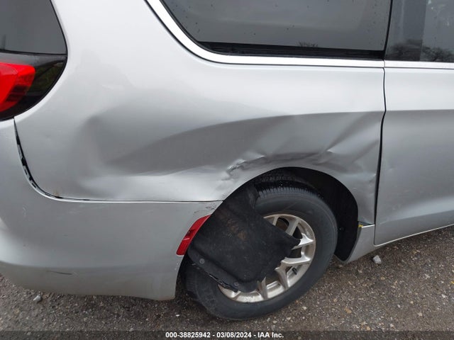 2C4RC1CG8PR597587 Chrysler Voyager Lx