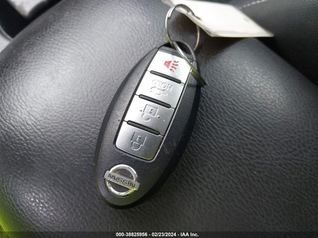 2018 NISSAN SENTRA SV VIN: 3N1AB7AP4JL635880