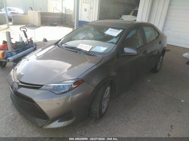 Toyota COROLLA LE 2019 5YFBURHE2KP895517 Image 2