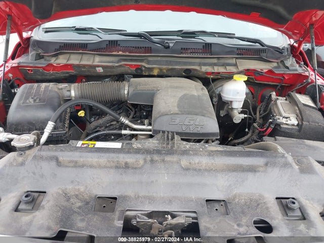 1C6RR6LG6NS203633 RAM 1500 Classic Slt  4x2 5'7 Box