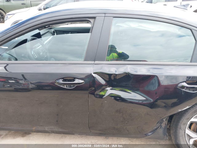 KIA Forte Lxs 2021 3KPF24AD0ME386428 Image 14