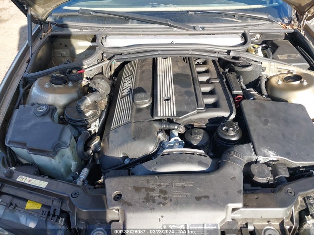 2005 Bmw 325ci მანქანა იყიდება აუქციონზე, vin: WBABW33465PL35346, აუქციონის ნომერი: 38826087