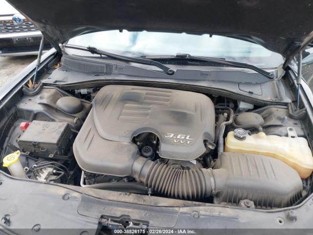 2C3CDXHG7JH197021 Dodge Charger Sxt Plus Rwd