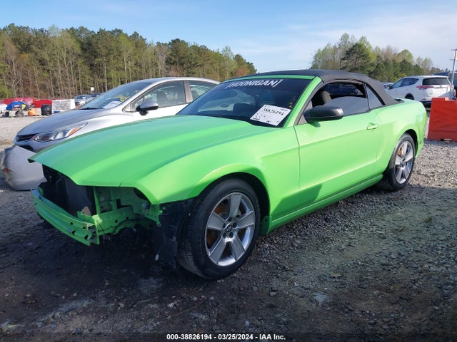 Ford Mustang V6 2014 1ZVBP8EMXE5214287 Image 2