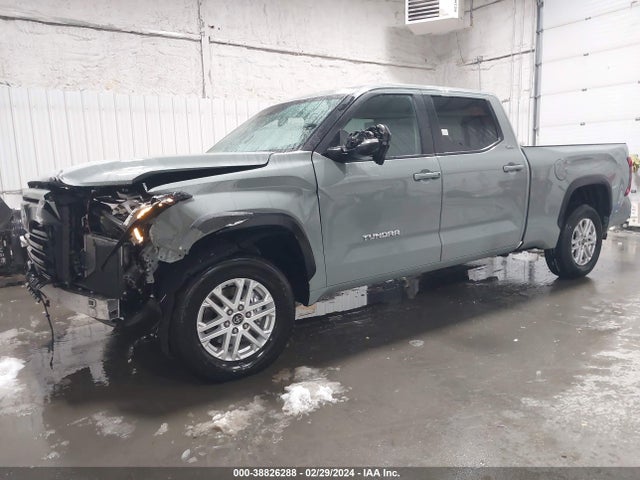 Toyota Tundra Sr5 2024 5TFLA5EC1RX021356 Image 2