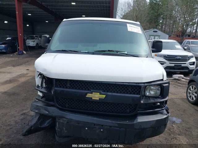 Chevrolet Express 2500 Work Van 2016 1GCWGAFF8G1216058 Image 13
