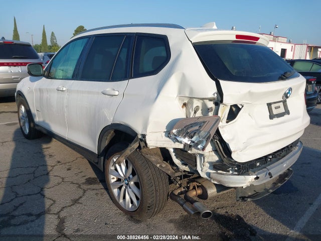 BMW X3 Xdrive28i 2014 5UXWX9C53E0D21783 Image 3