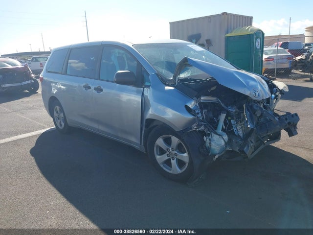 2015 5TDZK3DC7FS528891 main image