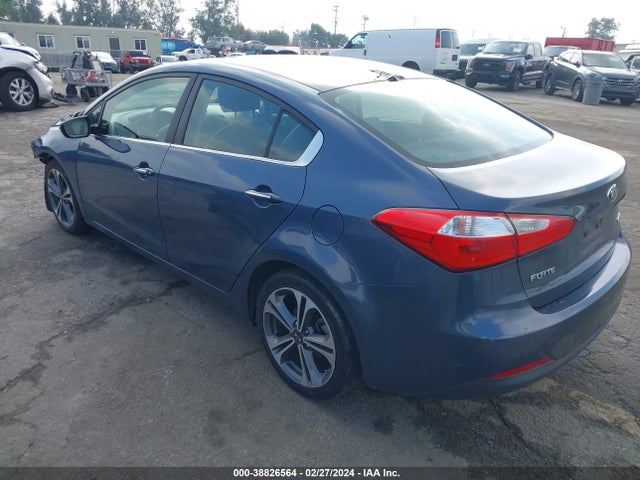 KIA FORTE EX 2016 KNAFZ4A86G5556366 Image 3