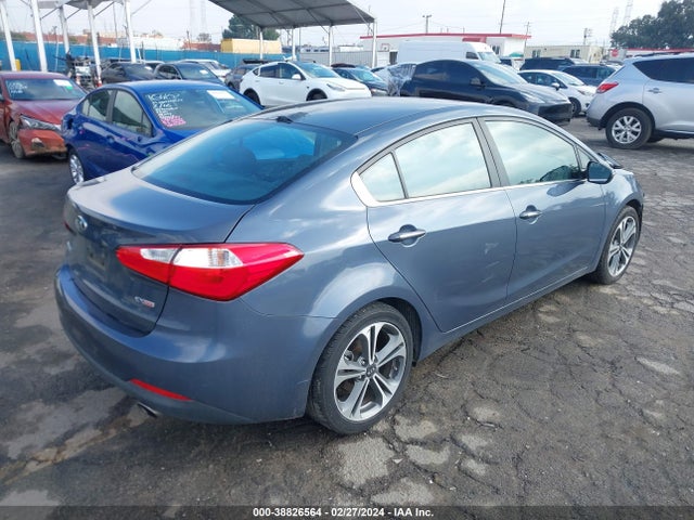KIA FORTE EX 2016 KNAFZ4A86G5556366 Image 4