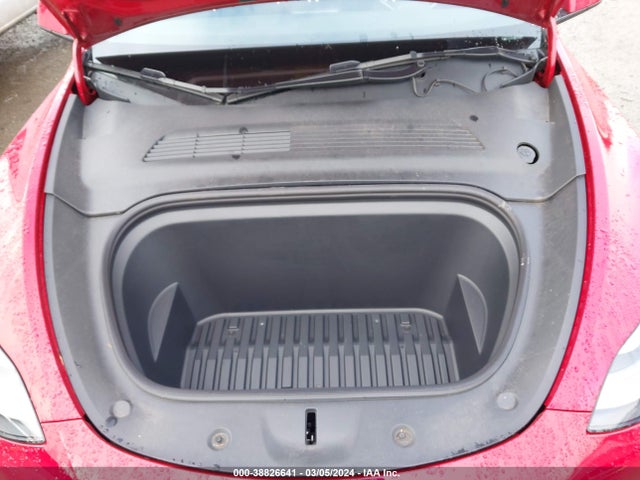 2021 Tesla Model Y Performance Dual Motor All-wheel Drive მანქანა იყიდება აუქციონზე, vin: 5YJYGDEF7MF173377, აუქციონის ნომერი: 38826641