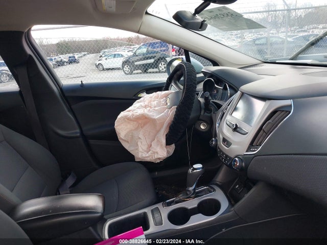 Chevrolet Cruze Ls Auto 2017 1G1BC5SM6H7240663 Image 5