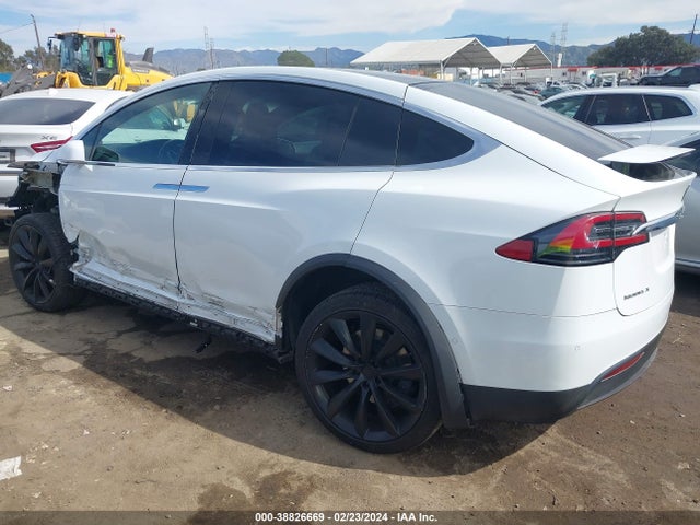 5YJXCBE25JF123114 Tesla Model X 100d/75d/p100d