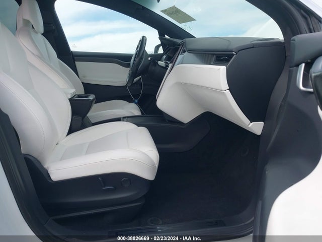 5YJXCBE25JF123114 Tesla Model X 100d/75d/p100d