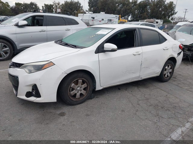 Toyota Corolla Le Plus 2015 2T1BURHE6FC248141 Image 2