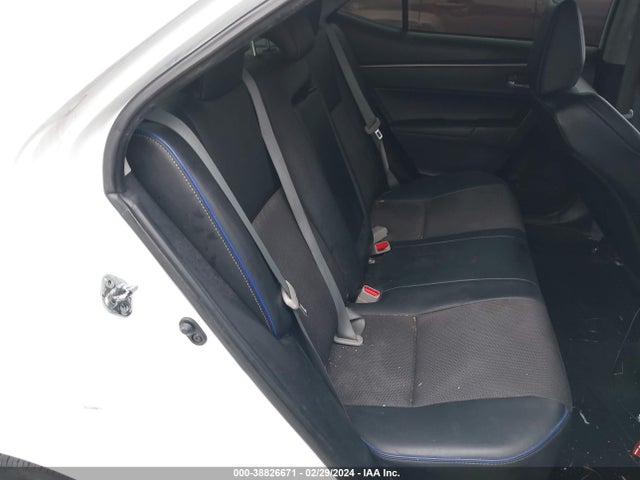 Toyota Corolla Le Plus 2015 2T1BURHE6FC248141 Image 8