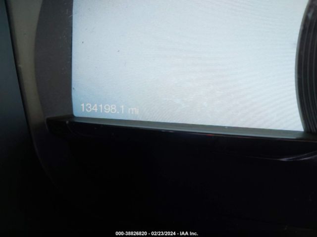 1FAHP2F8XFG180276 Ford Taurus Limited