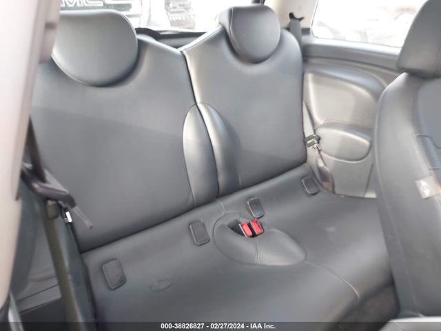 2006 MINI COOPER S WMWRE33566TN26235 Photo 7