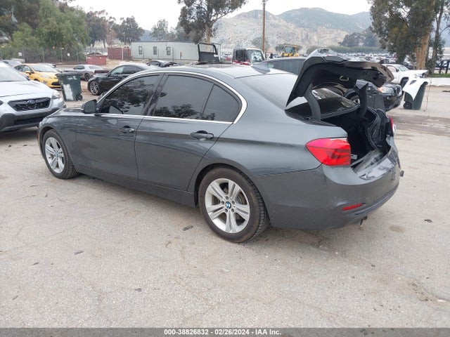 WBA8E5C59HK388805 BMW 328D