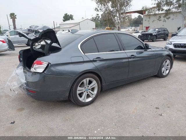 WBA8E5C59HK388805 BMW 328D