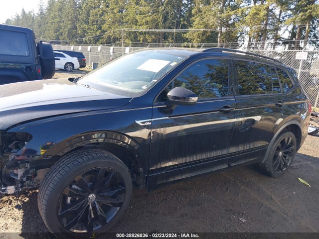 3VV2B7AXXMM111747 Volkswagen Tiguan 2.0t Se/2.0t Se R-line Black/2.0t Sel